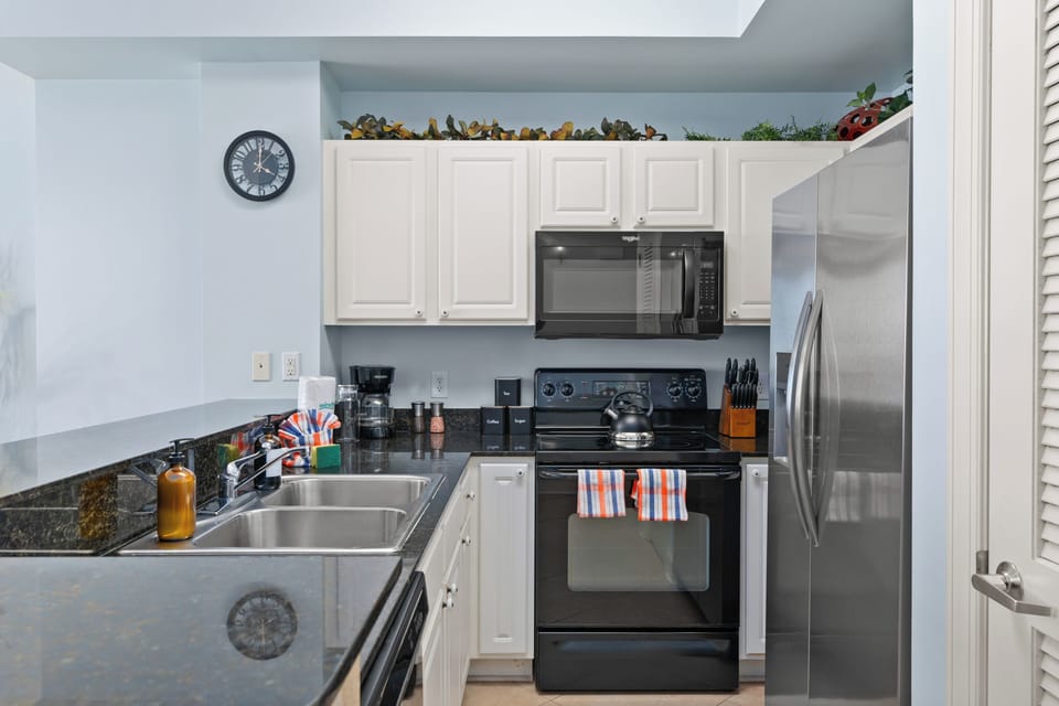Fully equipped kitchen ready to take you on your culinary adventures.