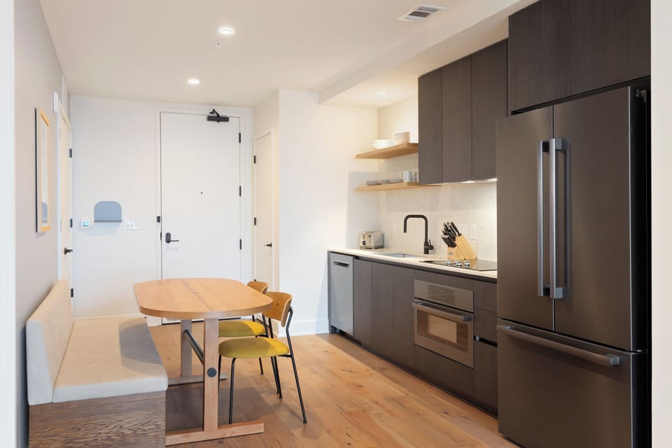 Functional kitchen. (Stubbs)