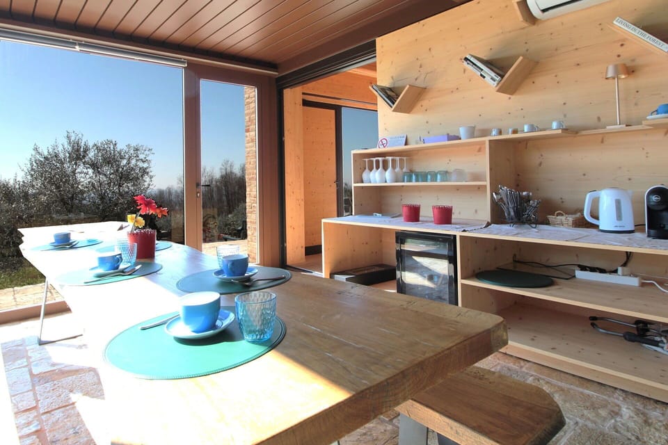 Autumn, Kitchen, Spring, Summer