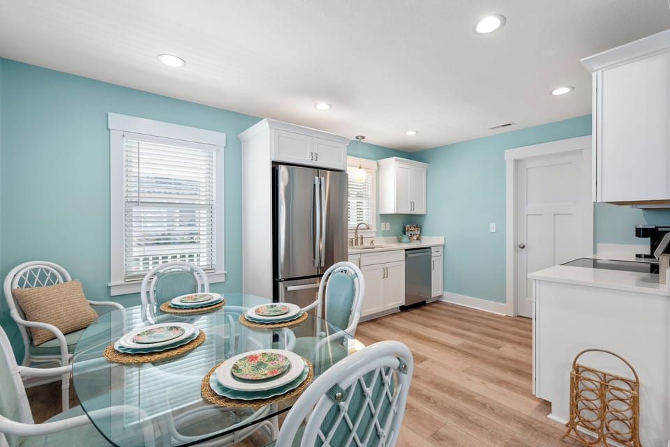 NHCB76: Hello Sunshine | Dining Area and Kitchen