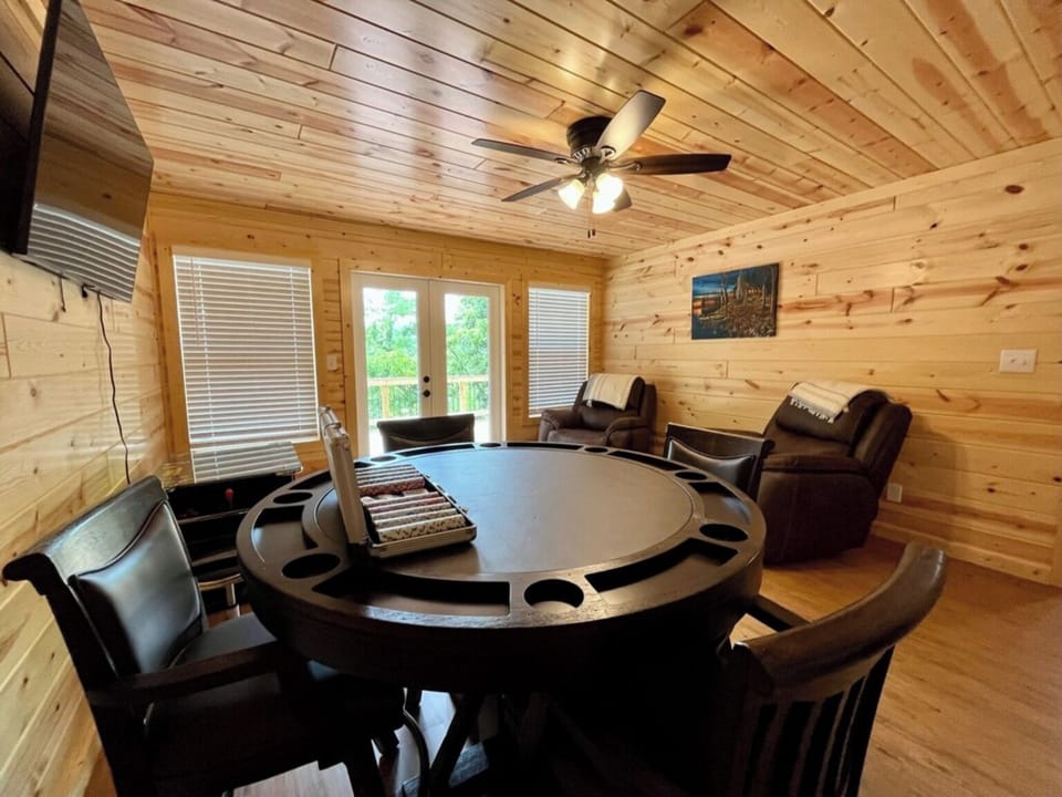 The Hitching Post's poker room