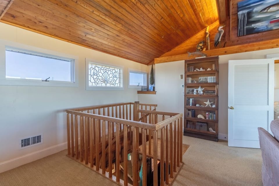 Top Level Living Area