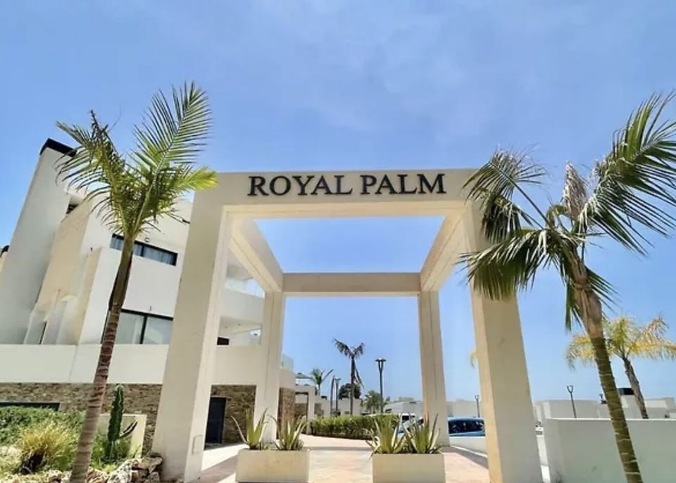 Royal Palm entrence