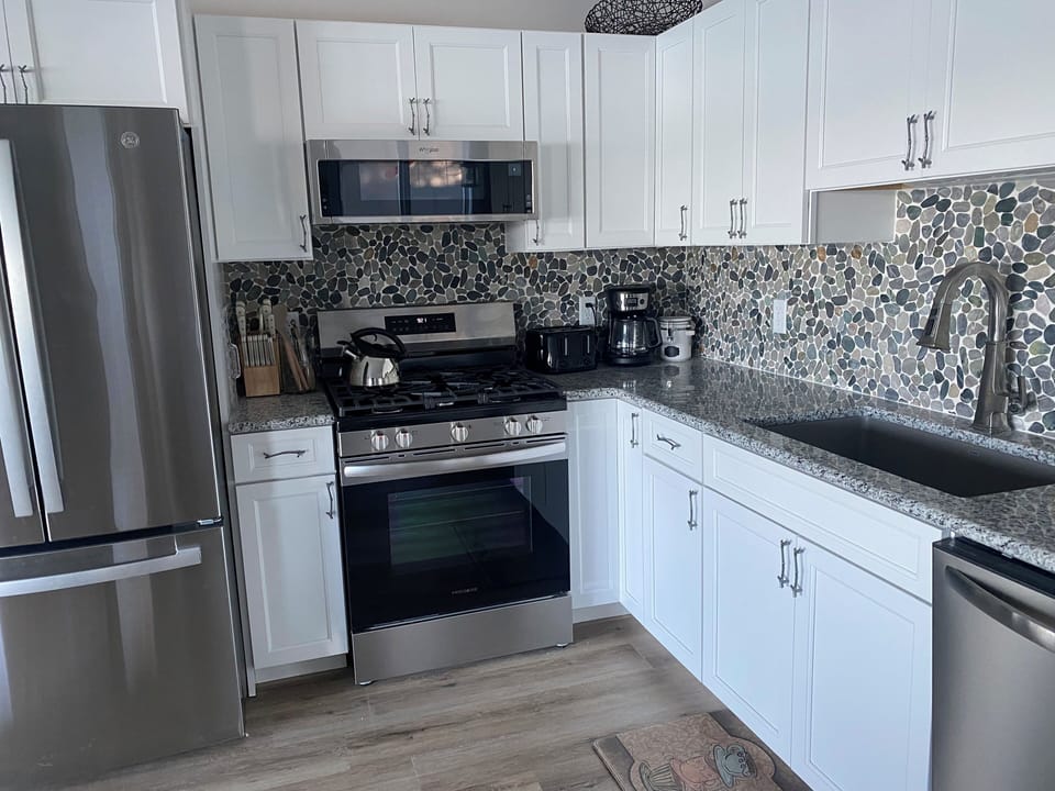 Fully-stocked kitchen