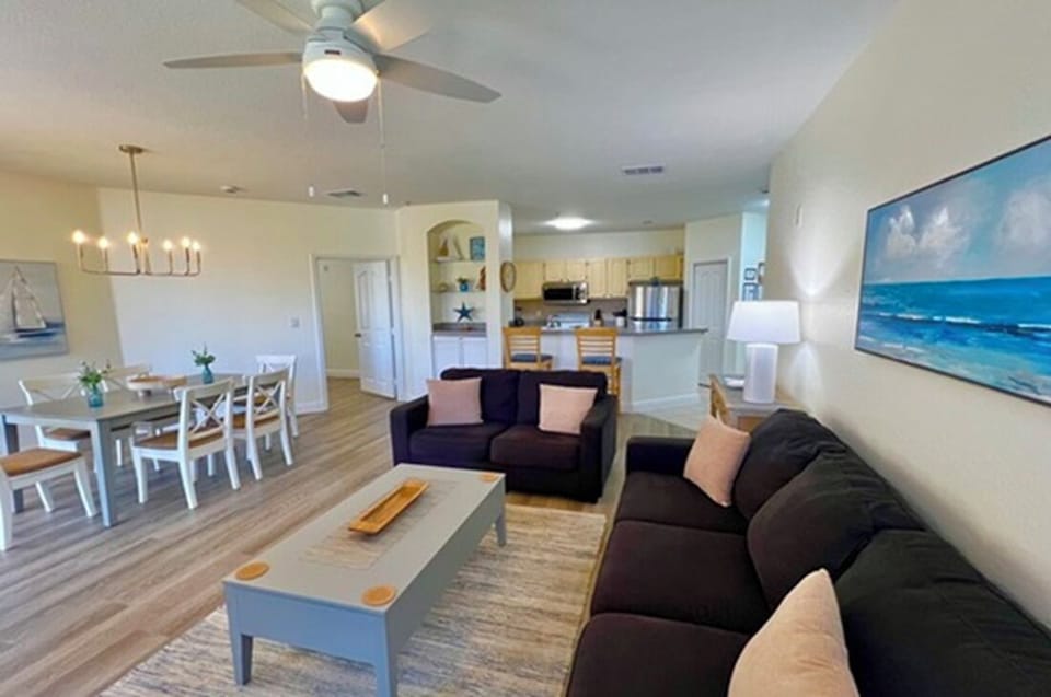 Ceiling Fans ! Lots of Room For Everyone !