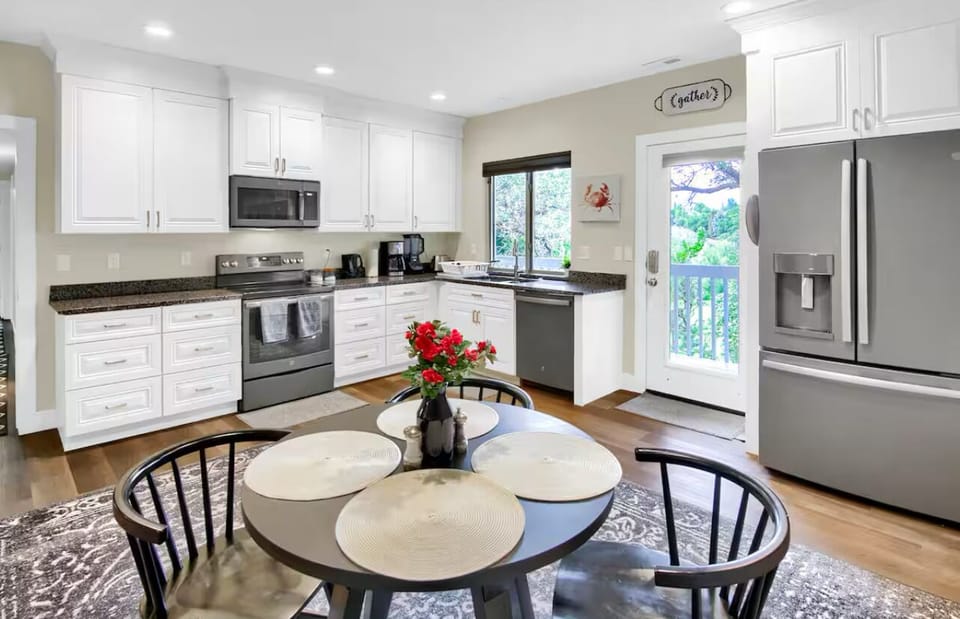 Second kitchen with access to second patio area.