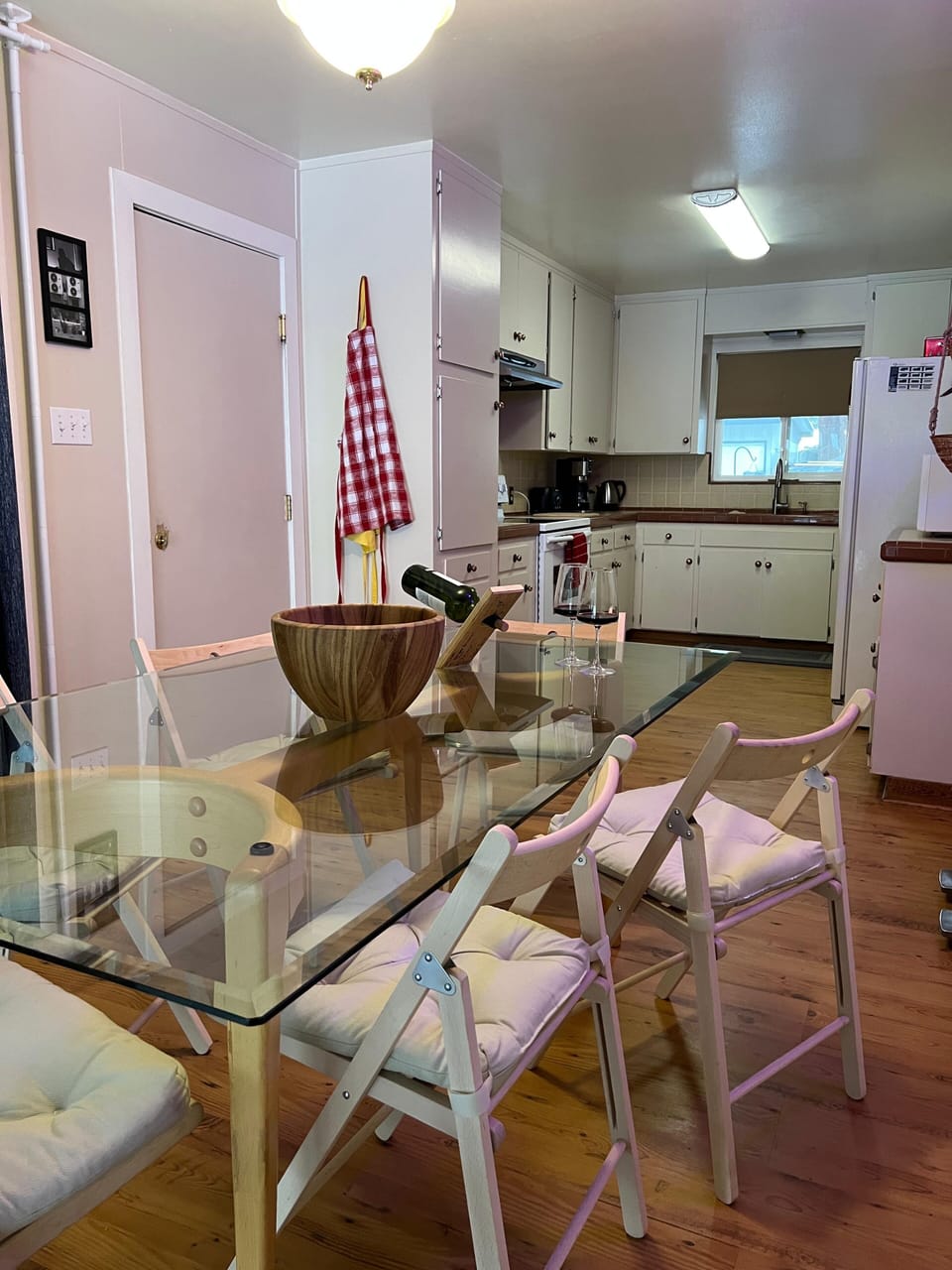 Well equipped kitchen