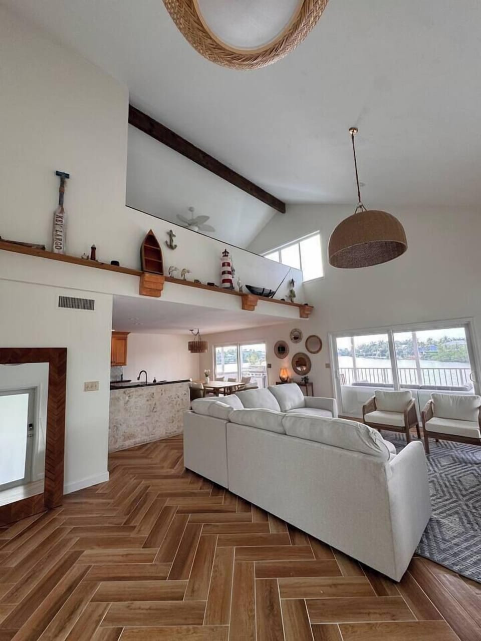 8eb5fc65-c15a-4735-a271-390d63c16451