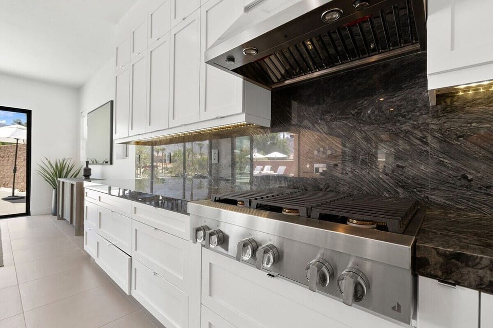 Cook and enjoy with the fully equipped kitchen!