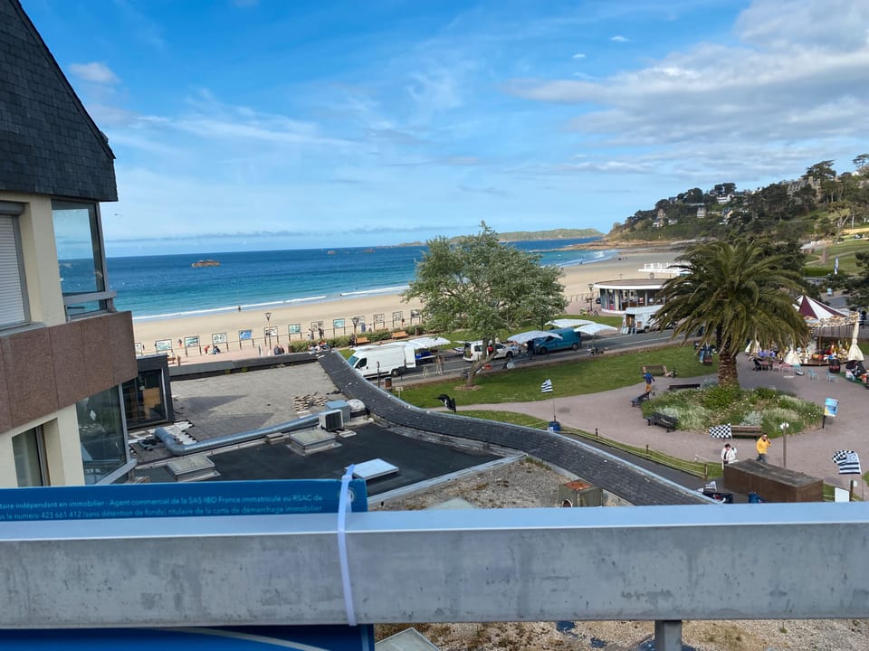 Beach/ocean view