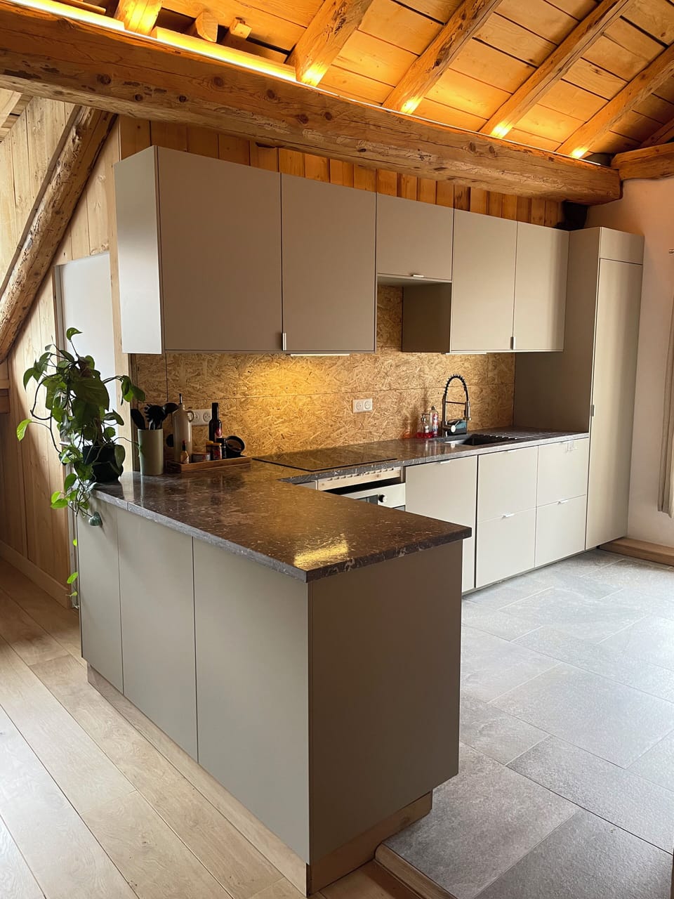 Private kitchen