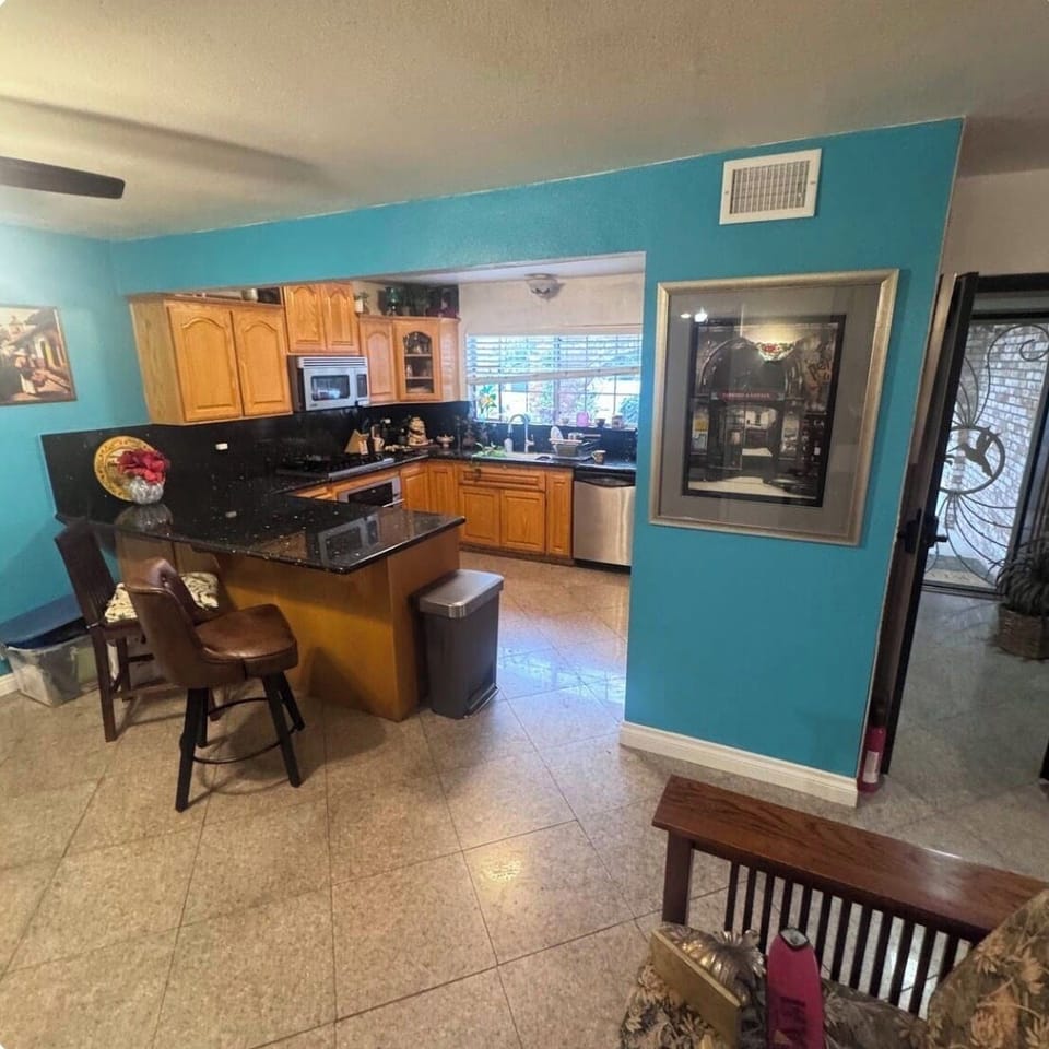 Shared Full Kitchen