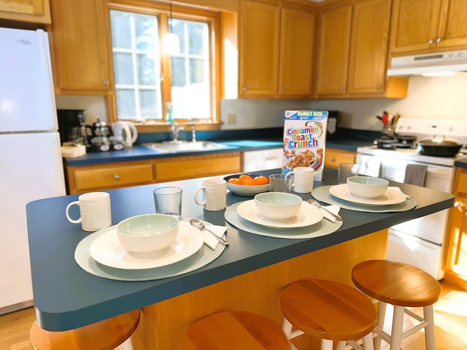 Breakfast bar too!