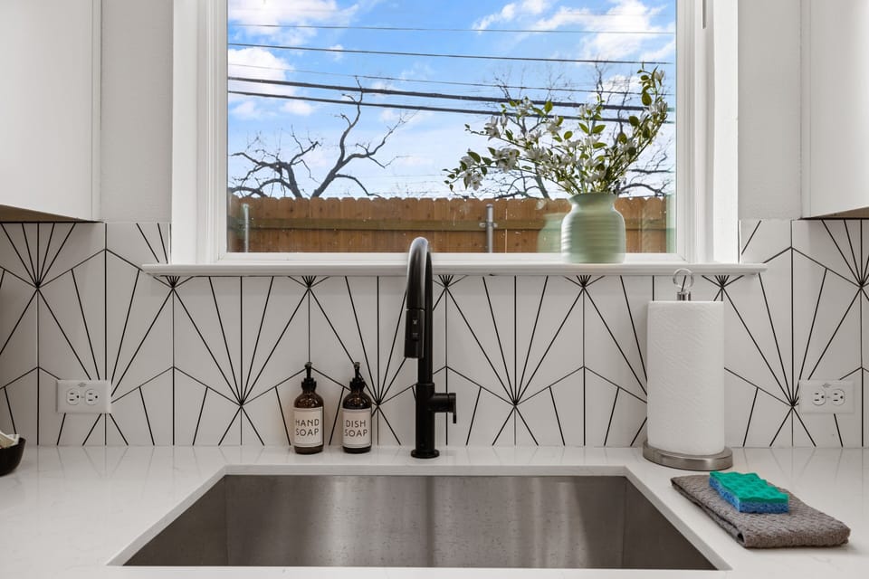House 1 - Kitchen