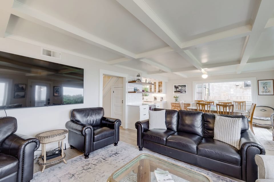 Living Room with TV