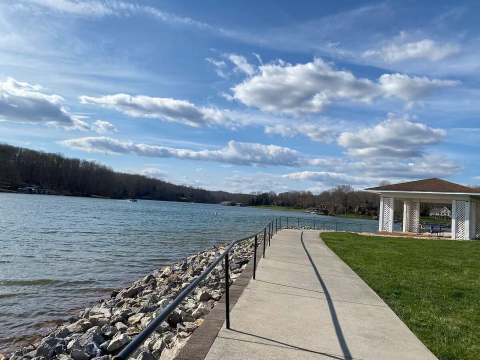 Convenient to lake and walking trails