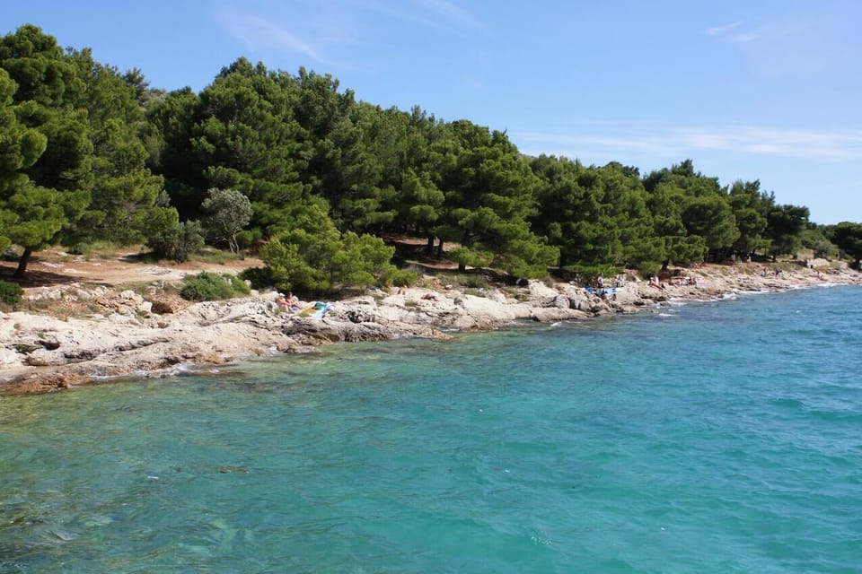 Nearby beaches