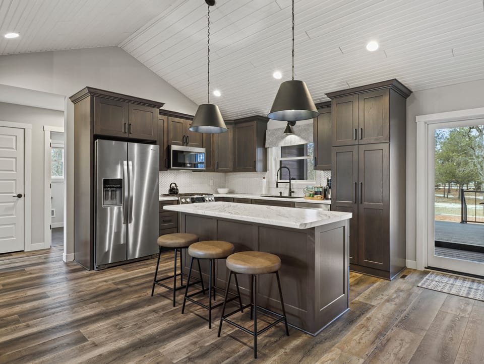 Kitchen space amenities galore and a Bosch gas stove for the chef in the house 