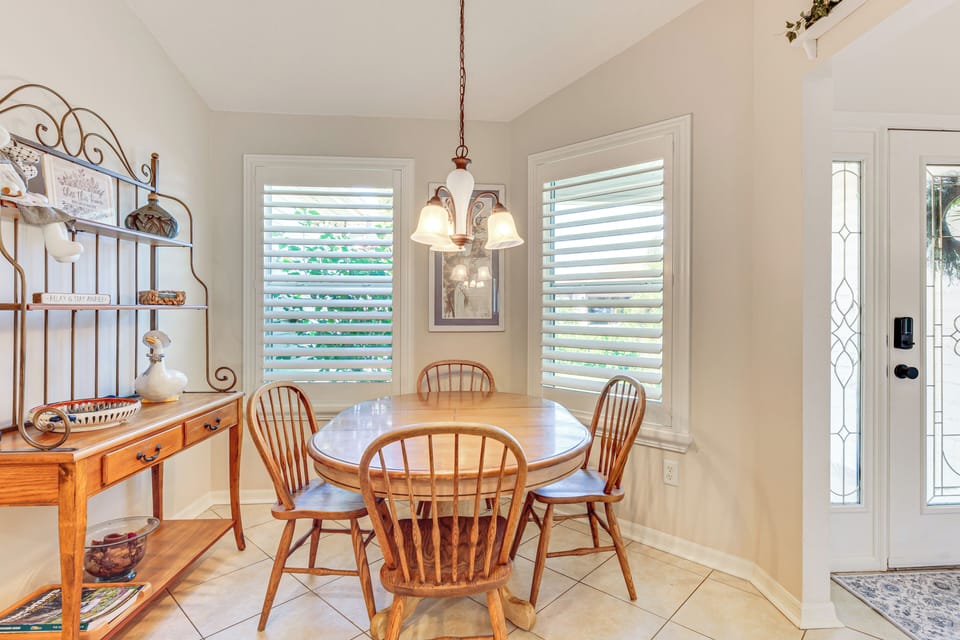 Breakfast Nook