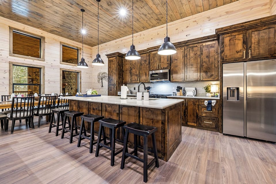 Extra bar seating for casual meals and chats