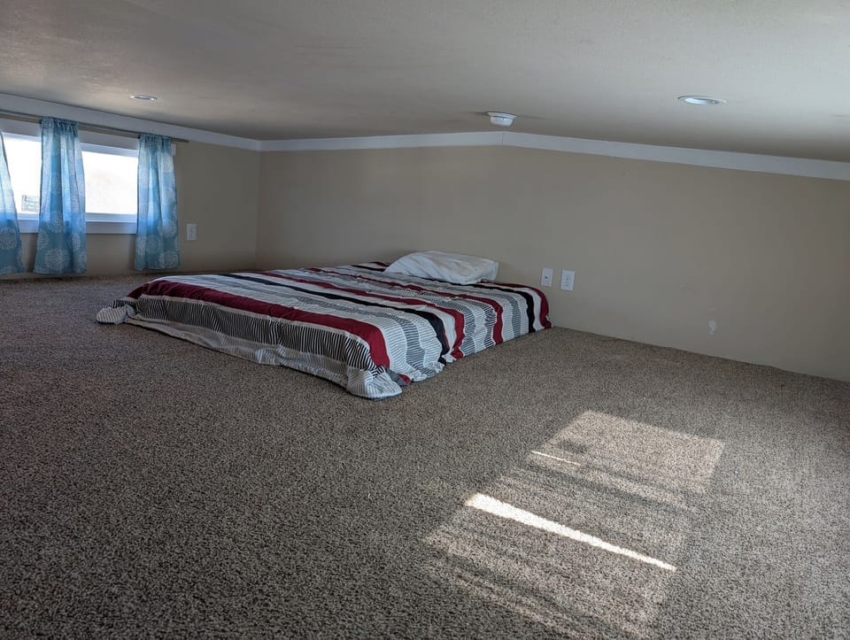 PXL_20250203_172420937.MP