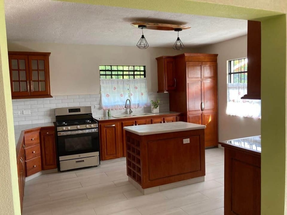 Modern kitchen