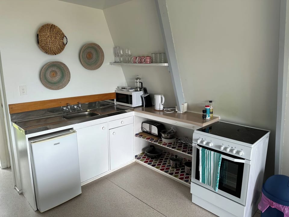 Aroha A-Frames Coromandel (16)