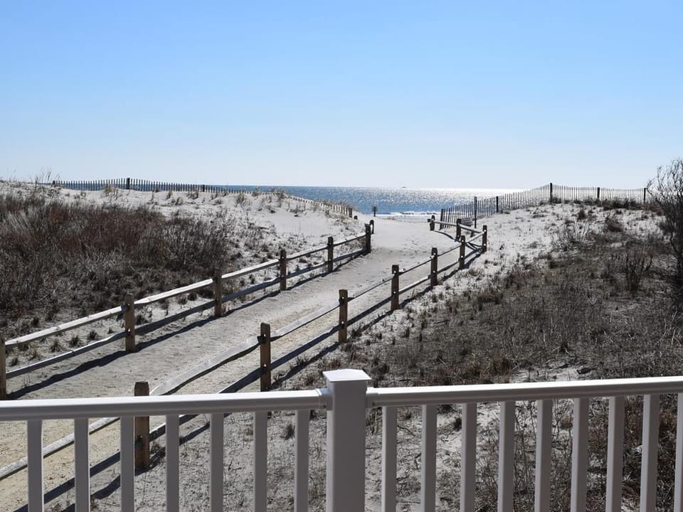 Beach/ocean view