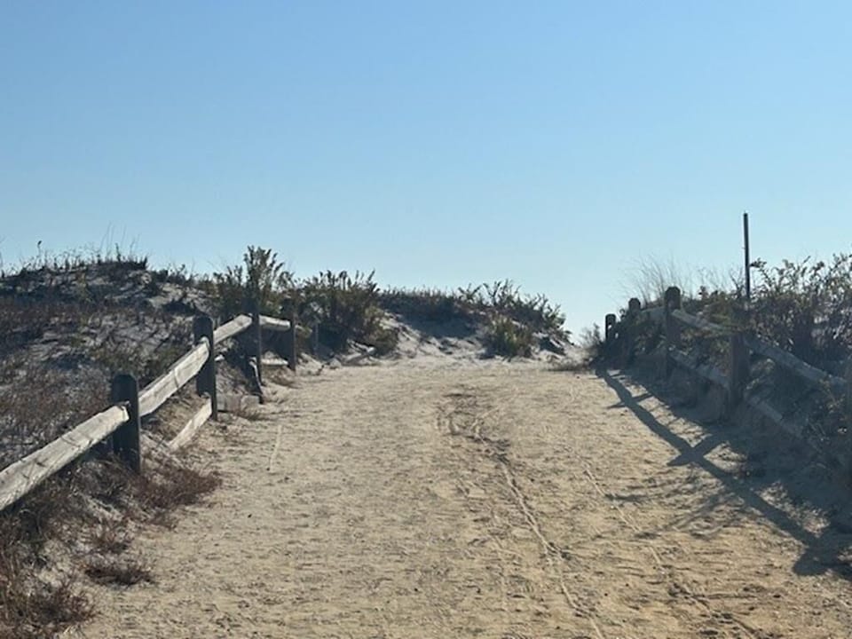Beach Access from promenade