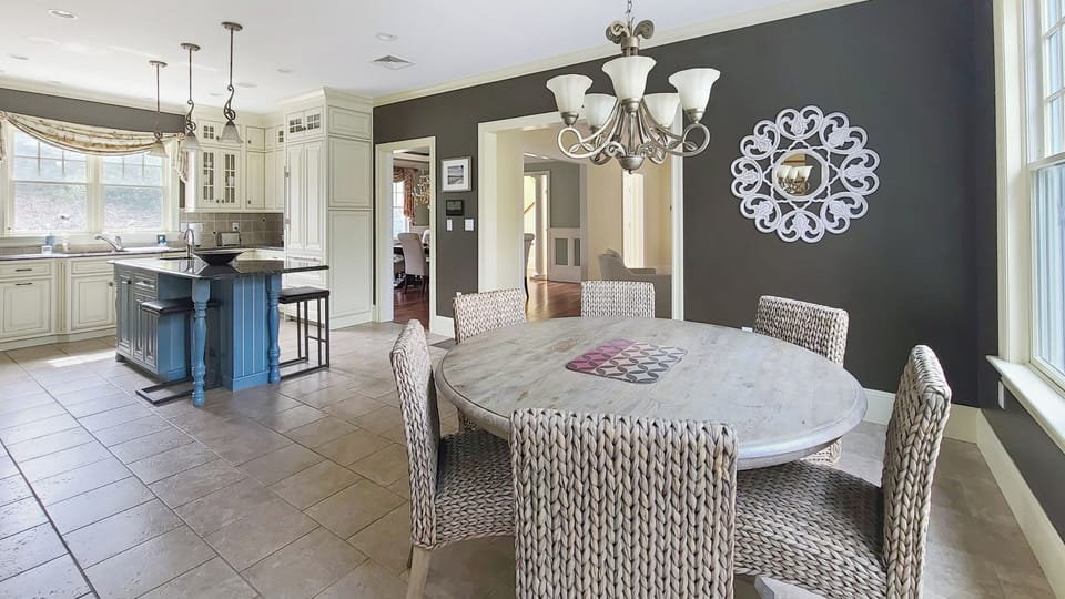 Dine-in kitchen with high-end appliances