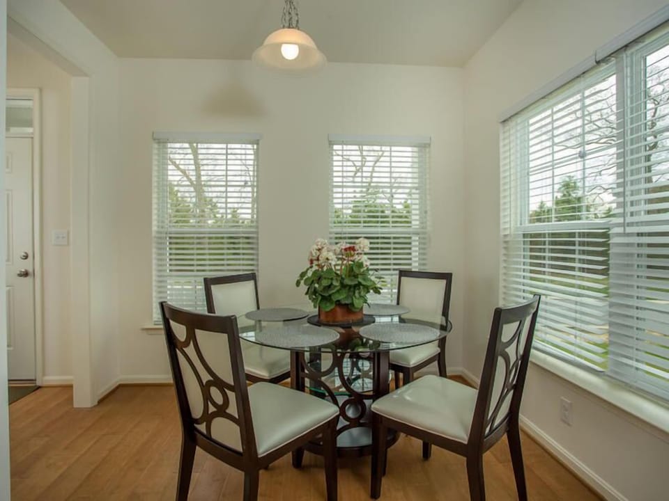 PropertyImg7