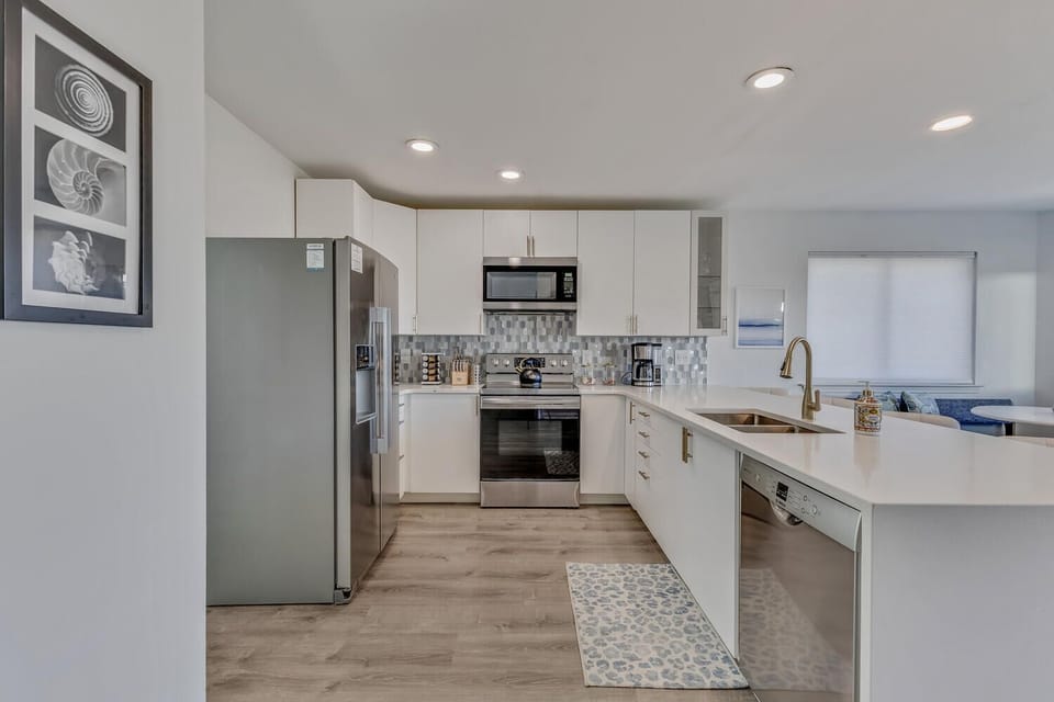 Kitchen (1st Floor)