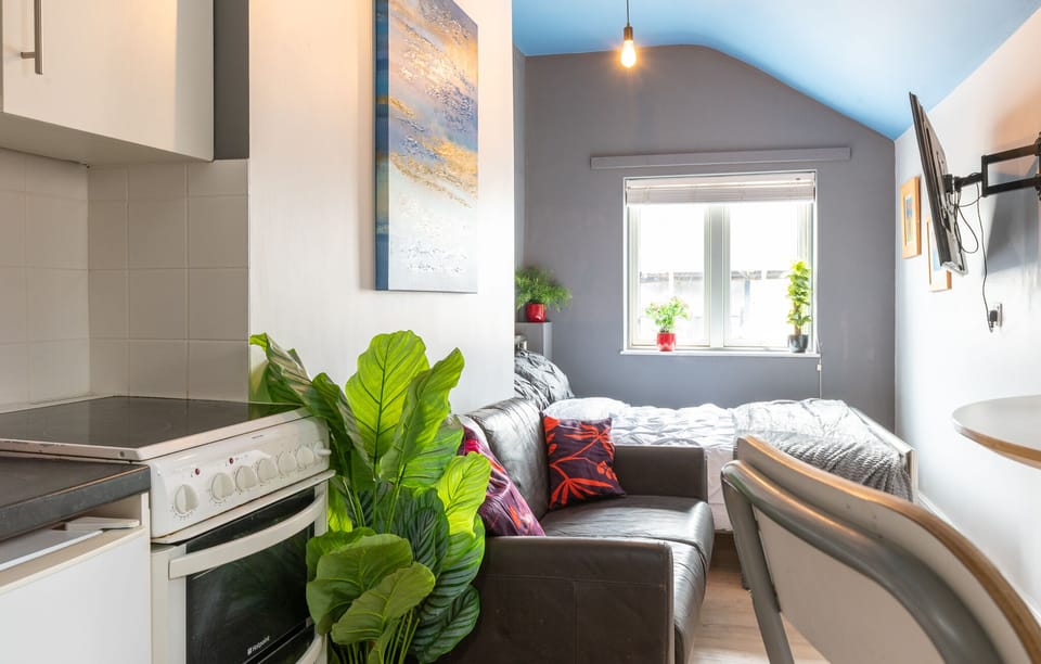 Living area apartment 3 English Oak