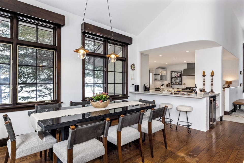 Dining Room with view of Kitchen - Seating for 8 shown, table extension on site for 12 person seating.
Bar Seating for 4