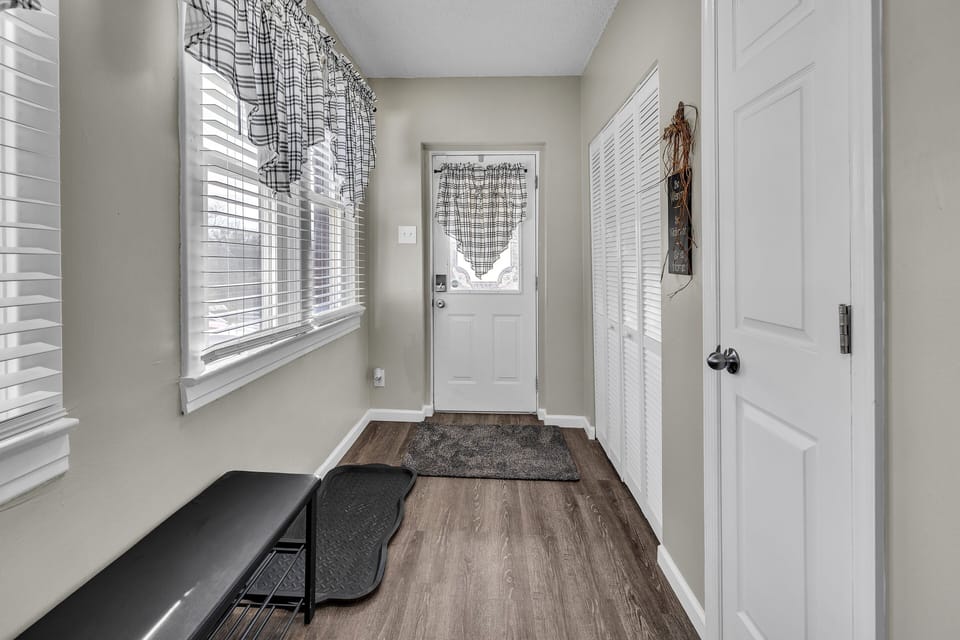 Indoors, Floor, Flooring, Home Decor, Rug