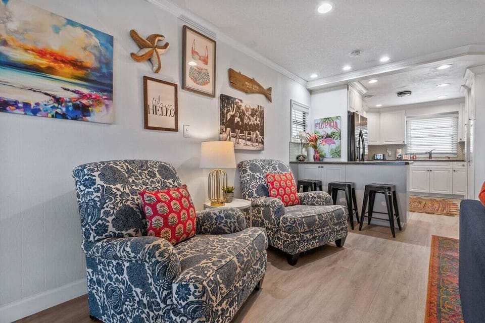 Sink into the comfy chairs and oversized seating area, ideal for unwinding after a day of adventures.