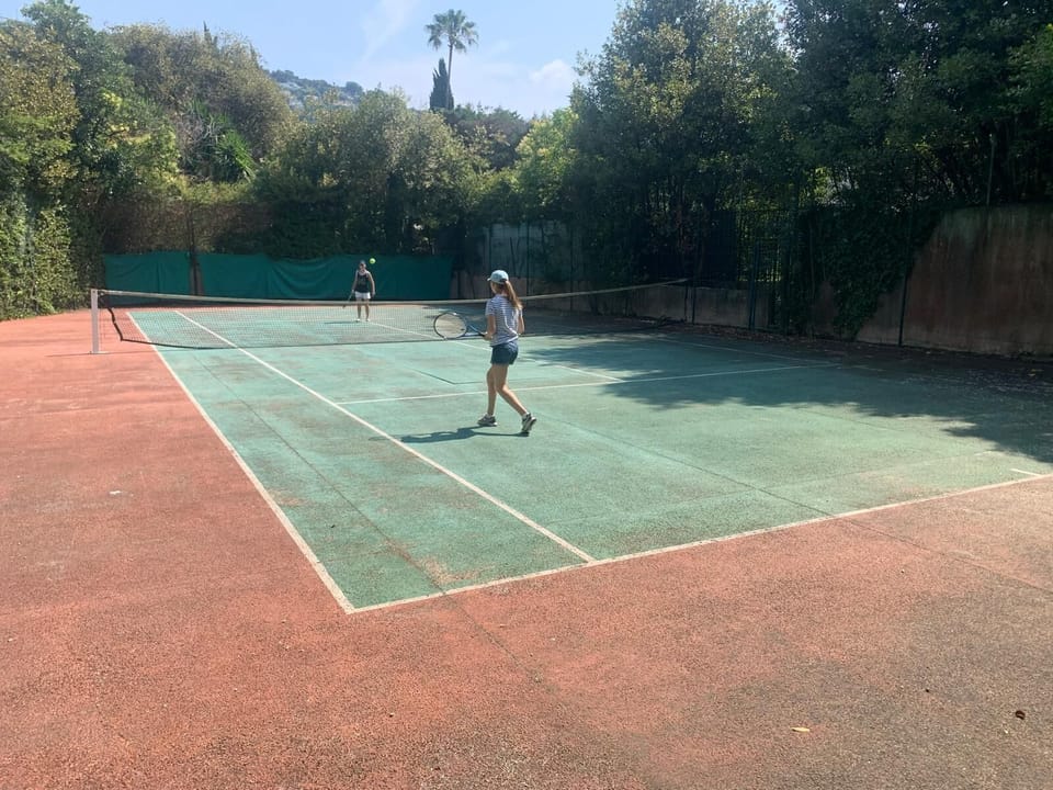 Sport court