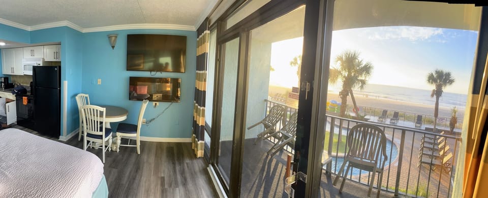View the Ocean while watching the TV!