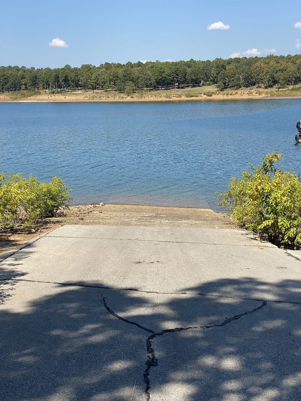 Boat ramp 2 minute drive away from the cabin.