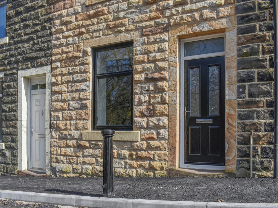 Exterior | Brun Cottage, Worsthorne