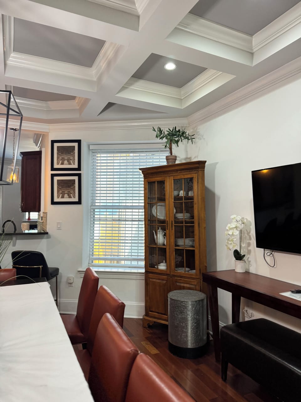 Flat Screen HD TV’s throughout the Home