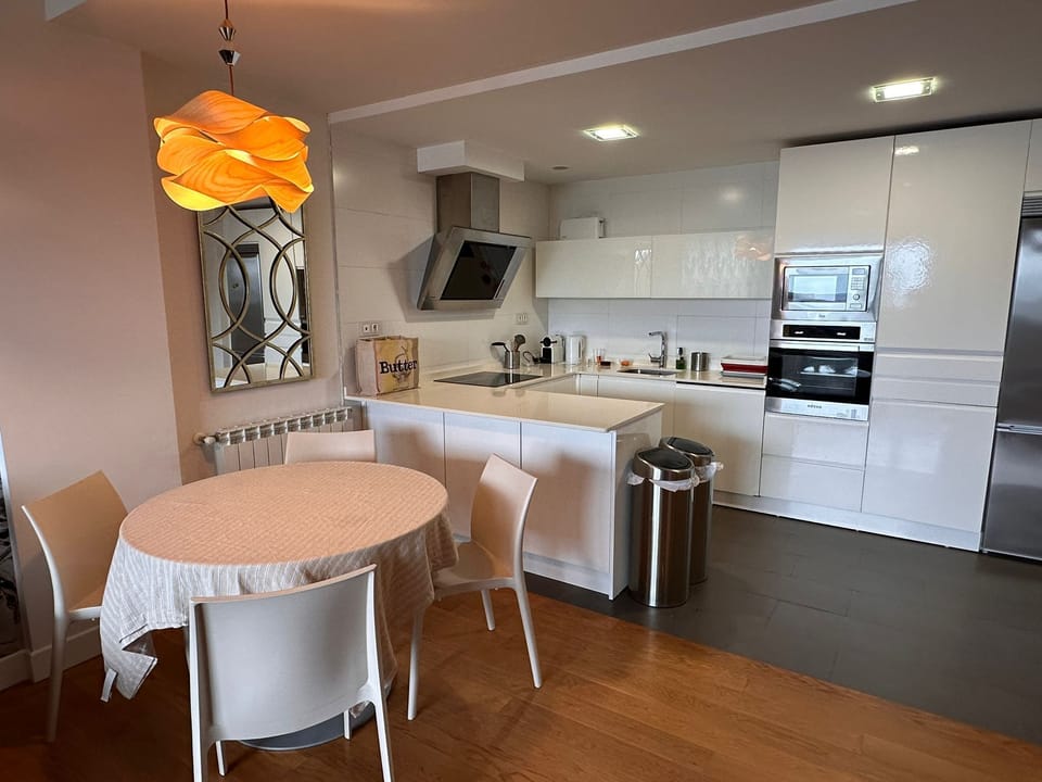 kitchen and dining table 
