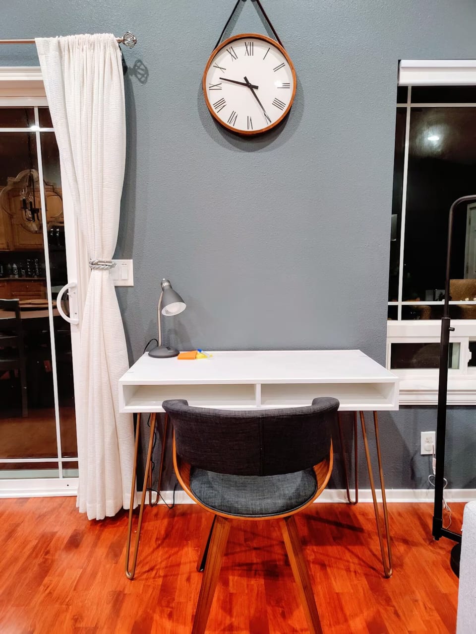 Workstation in the living room