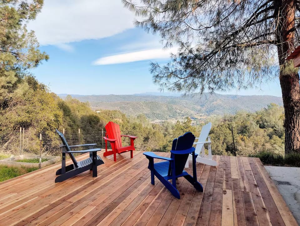 A small deck for guests to relax and enjoy nature