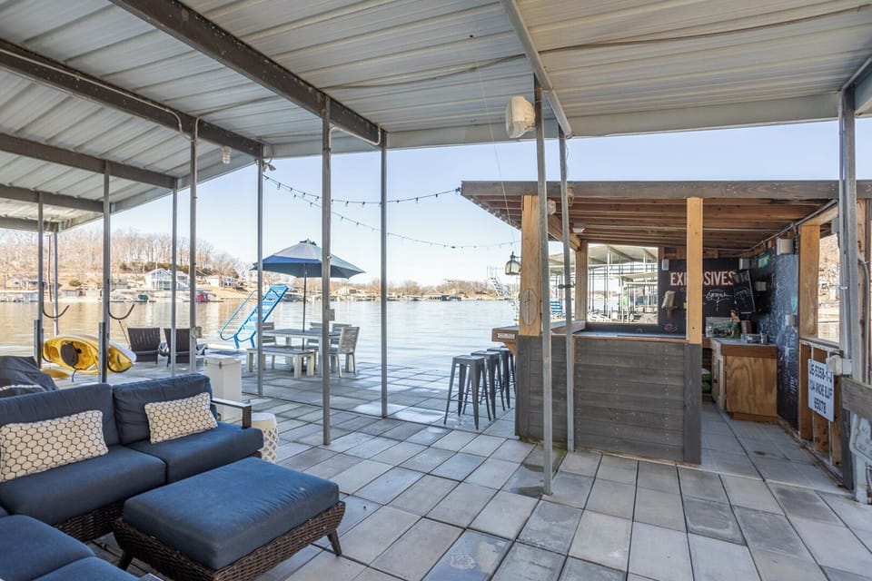 Dock Entertainment Area