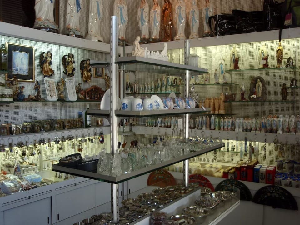 Gift shop