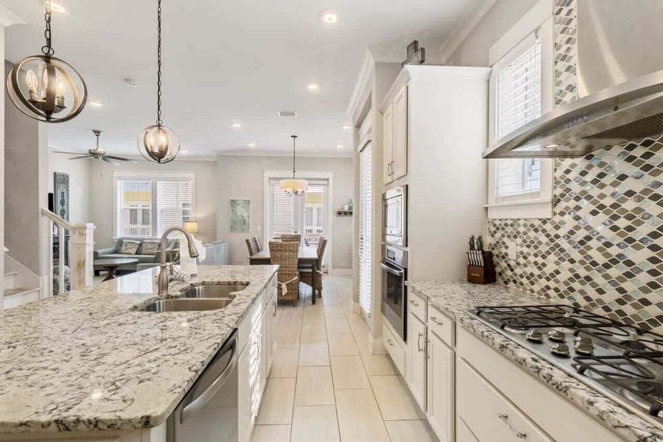 Kitchen: Main floor, Keurig, toaster, blender, cooking utensils, tableware