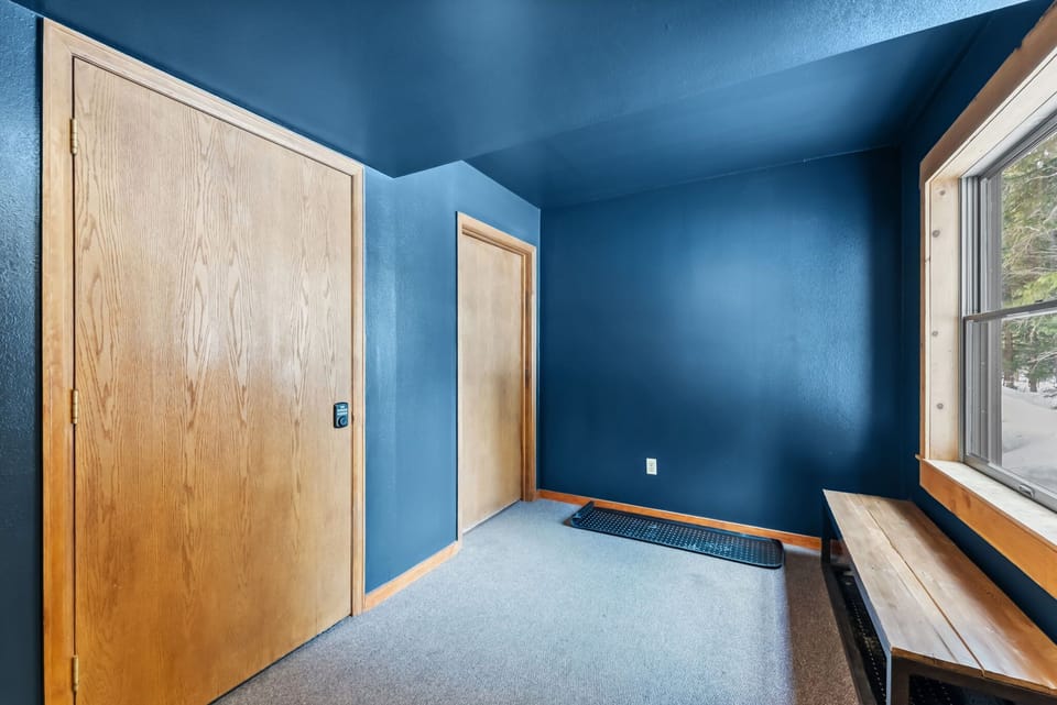 Mud room