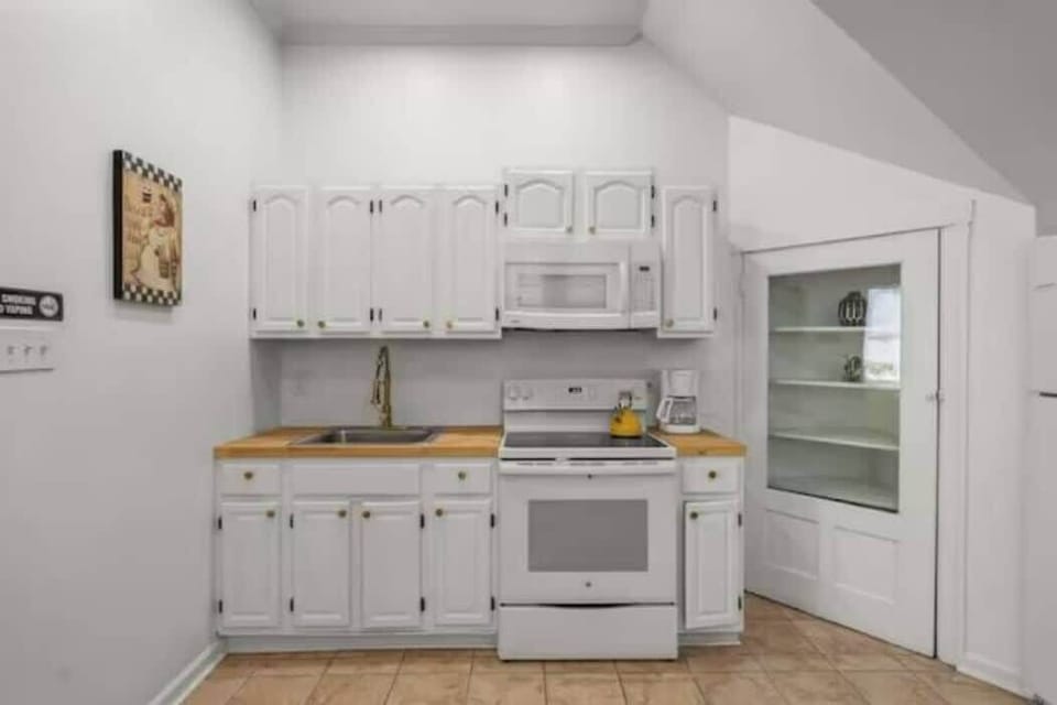 From pots and pans to utensils and appliances, our fully equipped kitchen has everything you need to make your stay comfortable and convenient