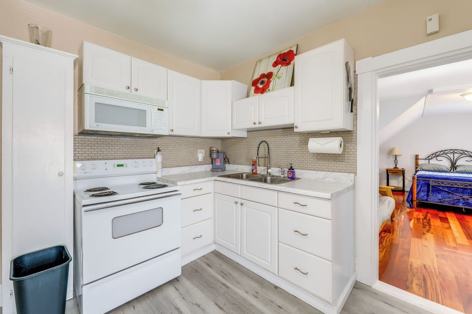 Kitchen | Cooking Basics | Keurig Coffee Maker